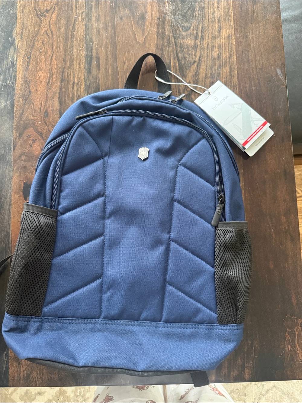 Victorinox Swiss Army Navy Blue Men's Backpack with Mesh Bottle Pockets